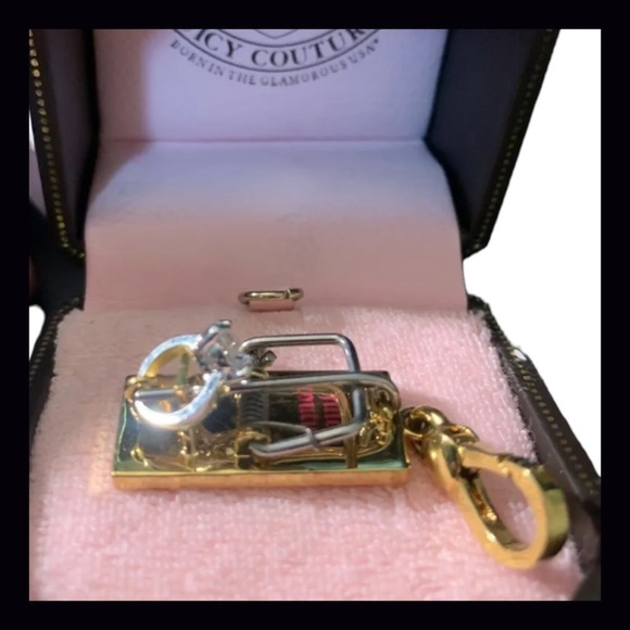 Juicy Couture Mouse Trap Charm - Picture 12 of 12